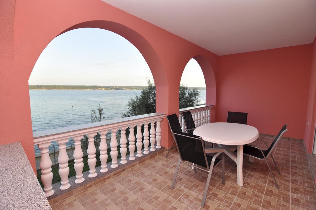 Apartments Marija - Maslenica - First Line To The Sea Zimmer foto