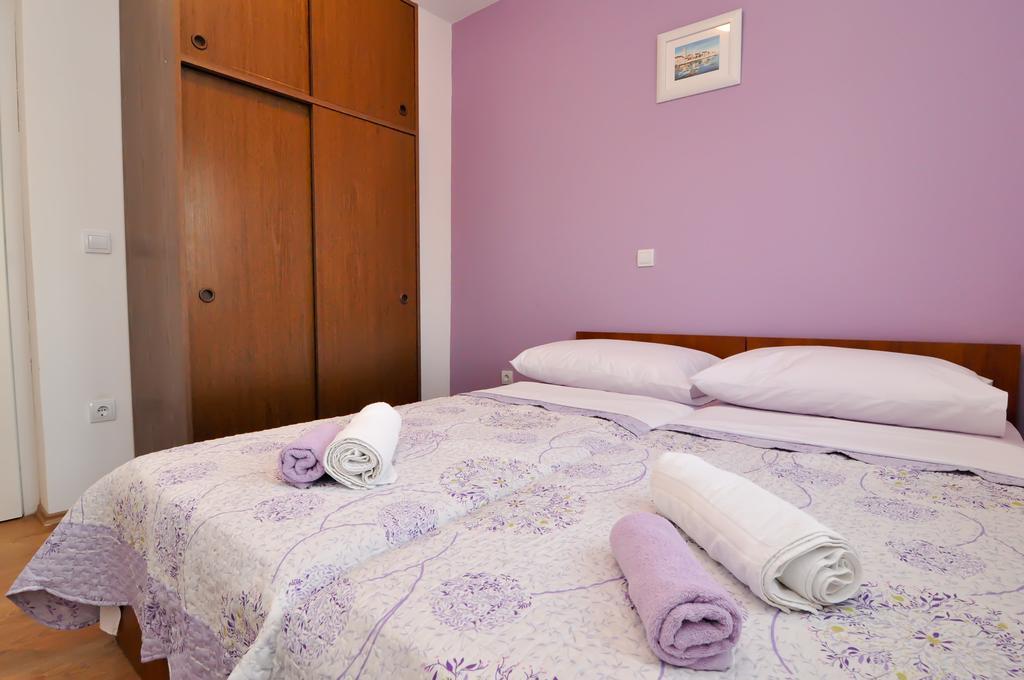 Apartments Marija - Maslenica - First Line To The Sea Exterior foto