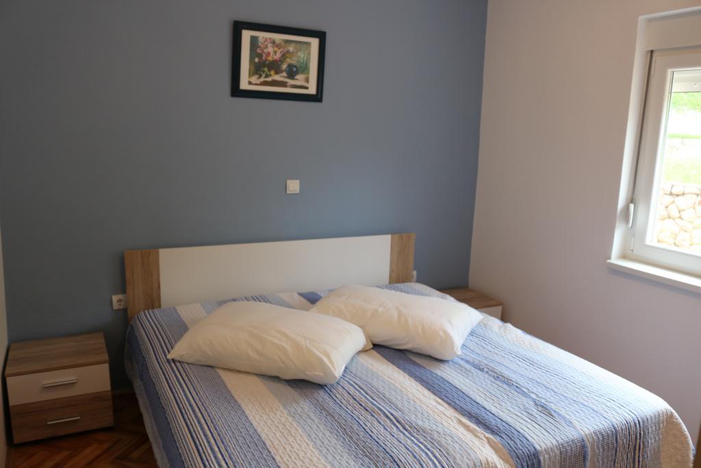 Apartments Marija - Maslenica - First Line To The Sea Exterior foto